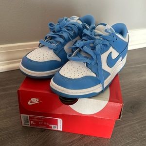 Nike Dunk Low GS UNC